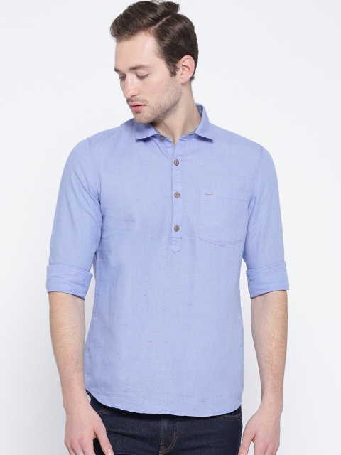 

Lee Men Blue Slim Fit Solid Casual Shirt