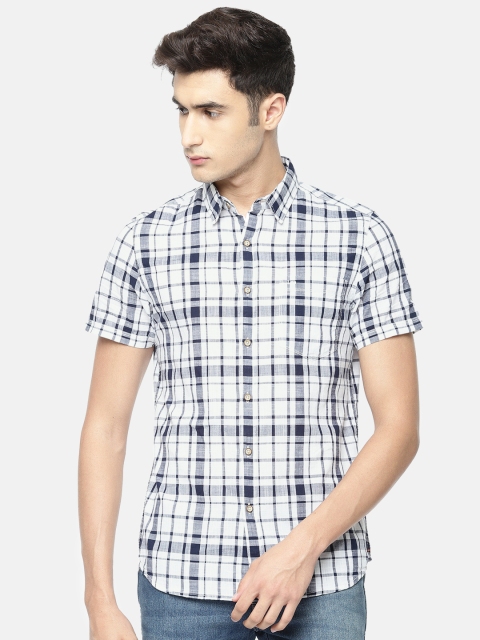 

Lee Men White & Navy Blue Slim Fit Checked Casual Shirt