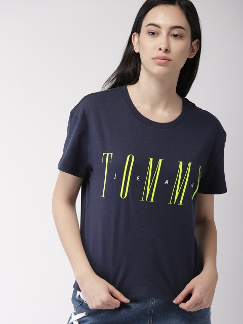 

Tommy Hilfiger Women Navy Blue Printed Round Neck Pure Cotton T-shirt