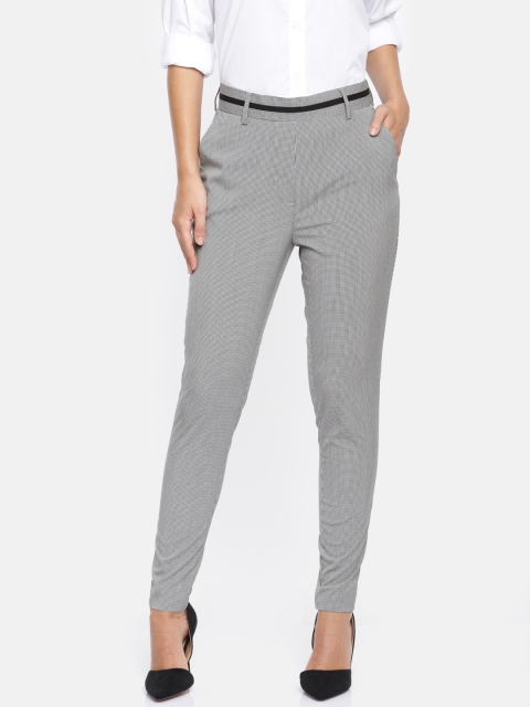 

Park Avenue Women Grey Slim Fit Checked Formal Trousers