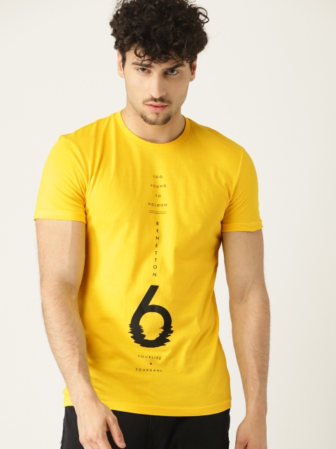 

United Colors of Benetton Men Yellow Printed Round Neck T-shirt