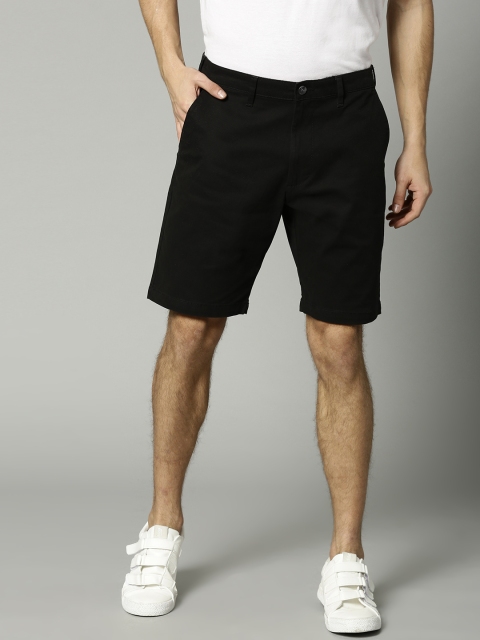 

Marks & Spencer Men Black Solid Regular Fit Chino Shorts