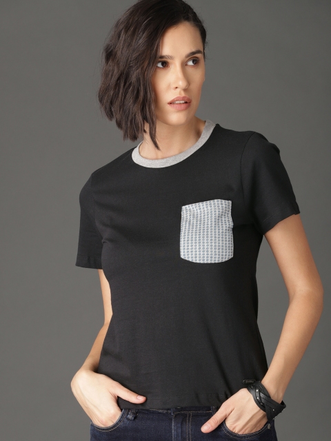 

Roadster Women Black Solid Round Neck Pure Cotton T-shirt