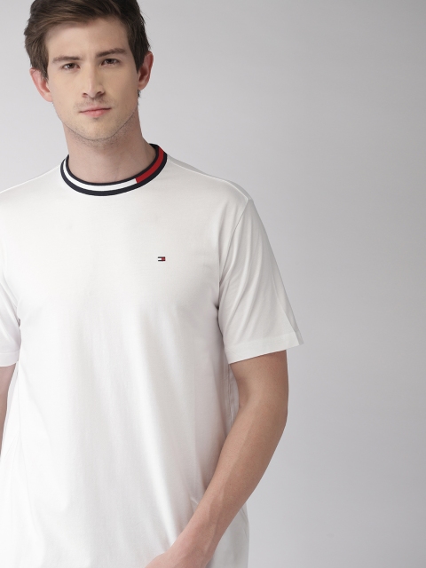 

Tommy Hilfiger Men White Solid Round Neck T-shirt