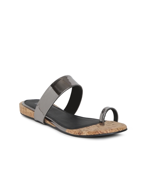 

Inc 5 Women Grey Solid One Toe Flats