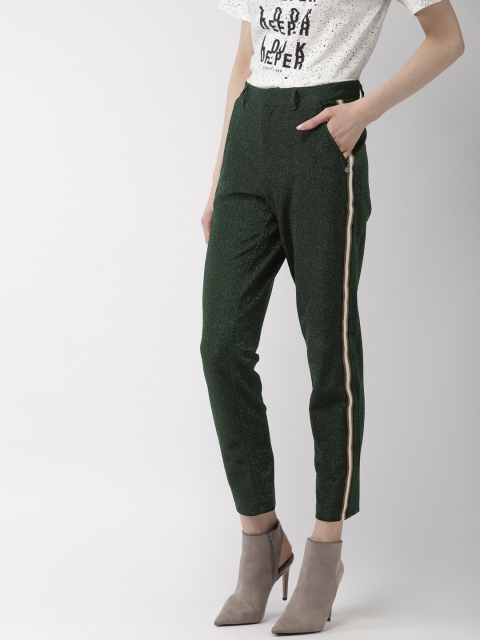 

Scotch & Soda Women Green Regular Fit Solid Cropped Trousers