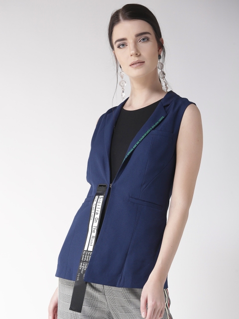 

Madame Navy Blue Solid Lapel Shrug