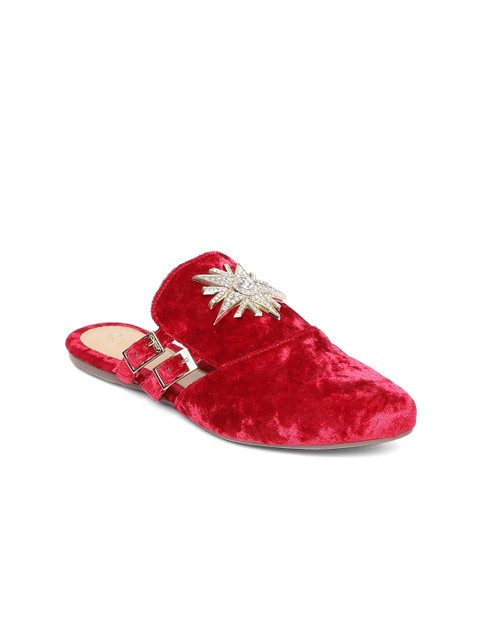 

Catwalk Women Burgundy Velvet Solid Mules