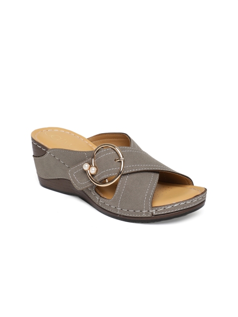 

Catwalk Women Grey Melange Solid Sandals