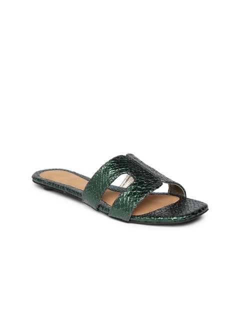 

Catwalk Women Green Textured Open Toe Flats