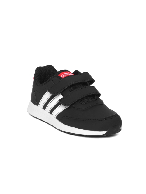 

ADIDAS Boys Black VS SWITCH 2 Sneakers