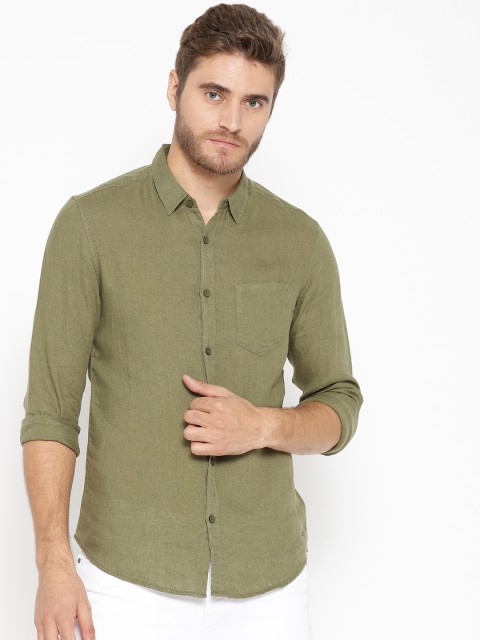 

SPYKAR Men Olive Green Regular Fit Solid Casual Shirt