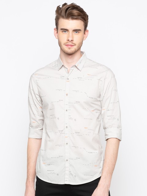 

SPYKAR Men Beige Slim Fit Printed Casual Shirt