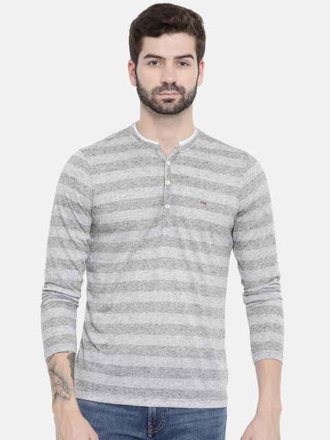 

SPYKAR Men Grey Self-Striped Henley Neck T-shirt