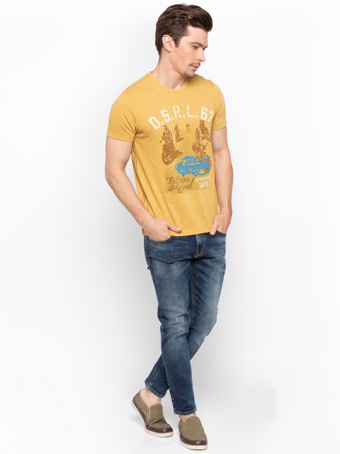 

SPYKAR Men Yellow Printed Round Neck T-shirt