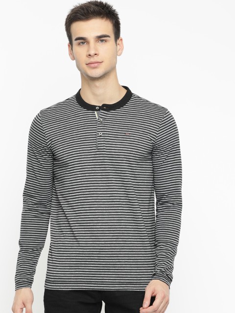 

SPYKAR Men Black & Grey Striped Slim Fit Henley Neck T-shirt