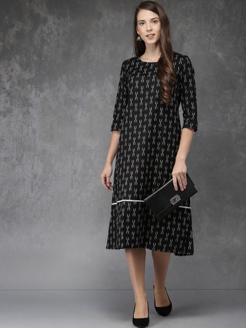 

Anouk Women Black & White Printed A-line Kurta