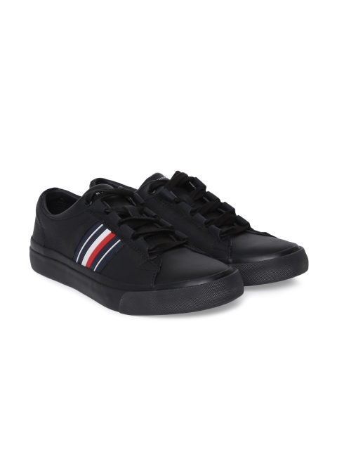 

Tommy Hilfiger Men Black Leather Sneakers