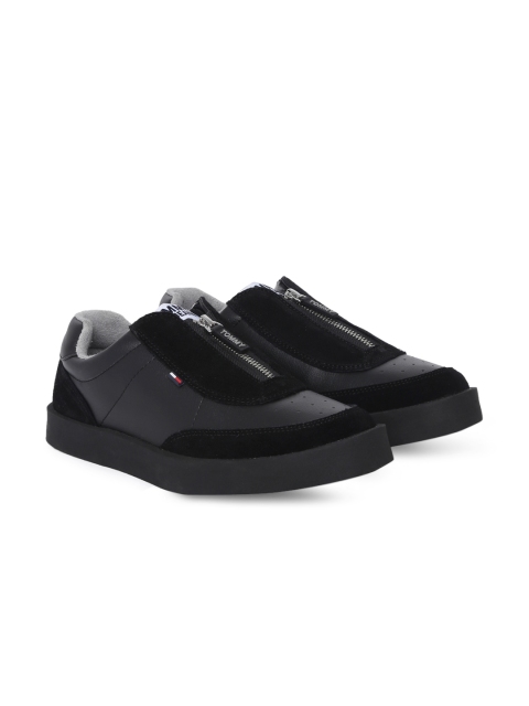 

Tommy Hilfiger Men Black Sneakers