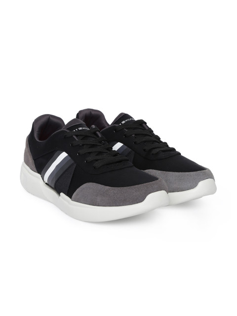 

Tommy Hilfiger Men Black LIGHWEIGHT CORPORATE RUNNER Sneakers