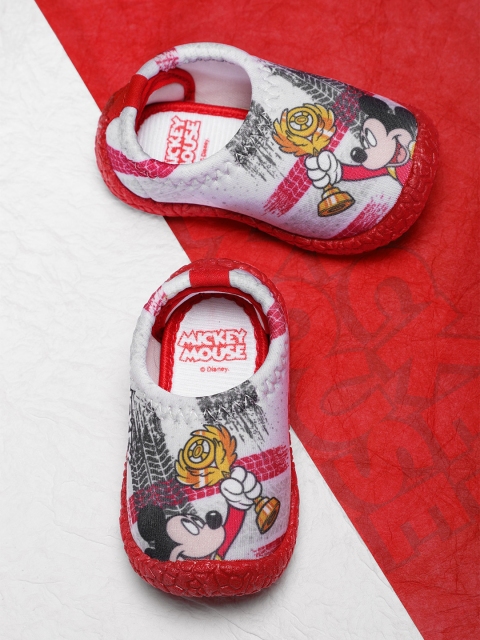 

Disney, White