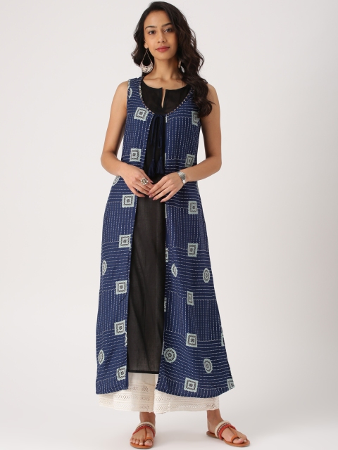 

IMARA Women Black & Navy Blue Solid Straight Kurta with Shrug