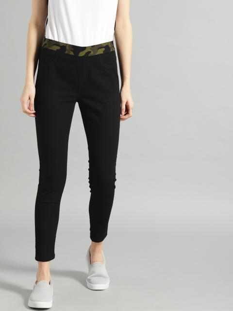 

Roadster Women Black Skinny Fit Jeggings