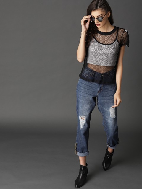 

Roadster Women Blue Fashion Boyfriend Fit Mid-Rise Mildly Distressed Ankle Length Jeans