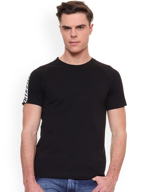 

People Men Black Solid Round Neck Pure Cotton T-shirt