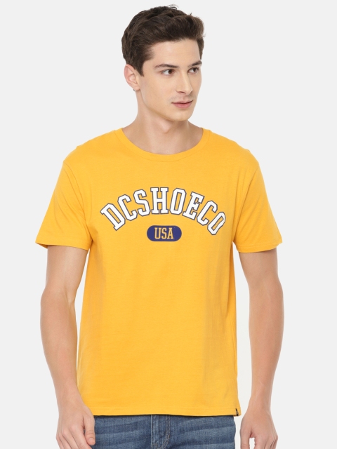 

DC Men Yellow Printed Round Neck T-shirt