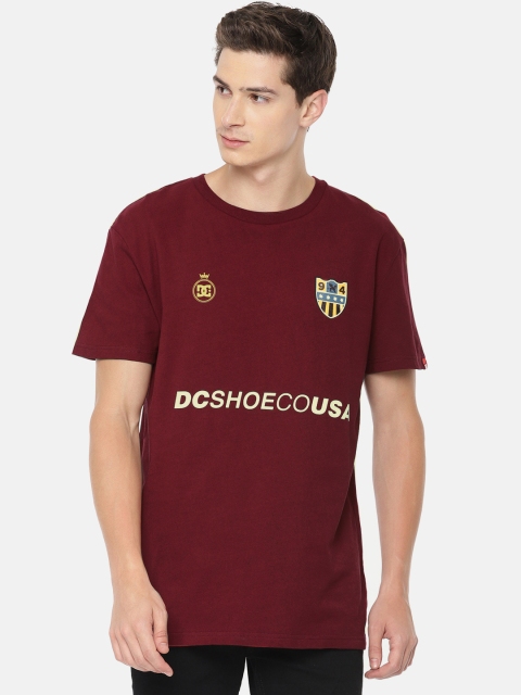 

DC Men Maroon Printed Round Neck T-shirt