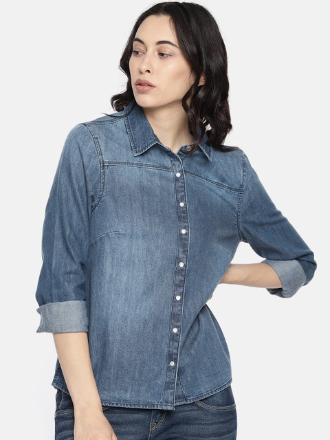 

Vero Moda Women Blue Faded Denim Shirt