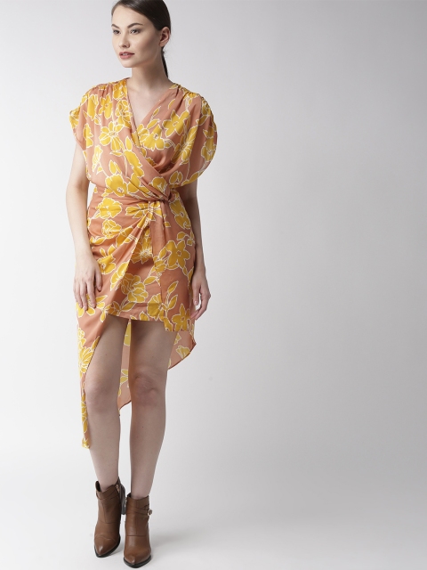 

FOREVER 21 Women Peach-Coloured & Yellow Printed Wrap Dress