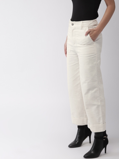 

FOREVER 21 Women Off-White Regular Fit Striped Cropped Corduroy Culottes