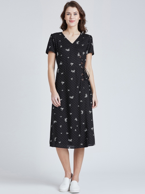 

Marie Claire Women Black Printed Wrap Dress