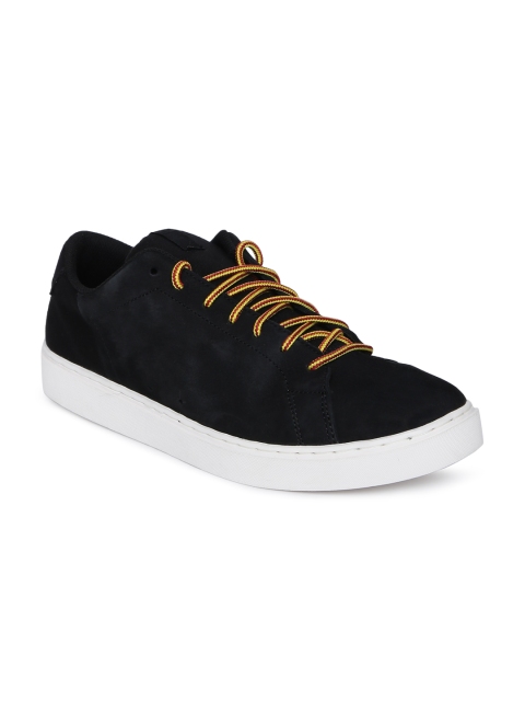 

DC Men Black Reprieve Sneakers