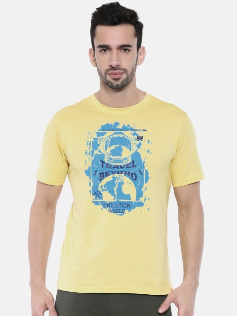 

Wildcraft Men Yellow Printed Round Neck T-shirt