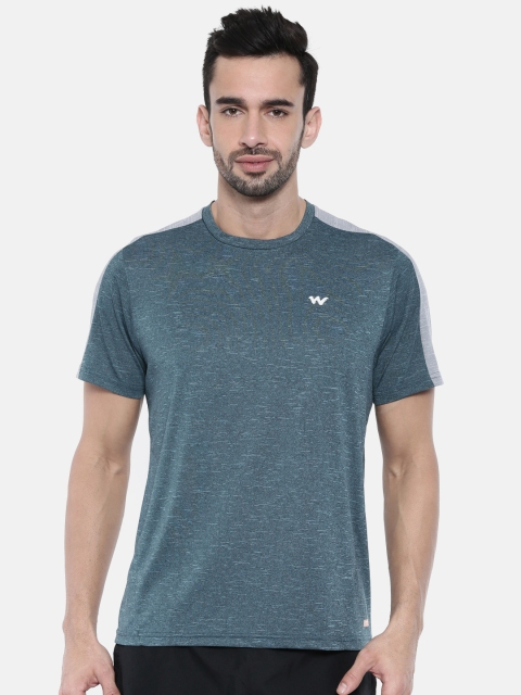 

Wildcraft Men Grey Solid Round Neck T-shirt