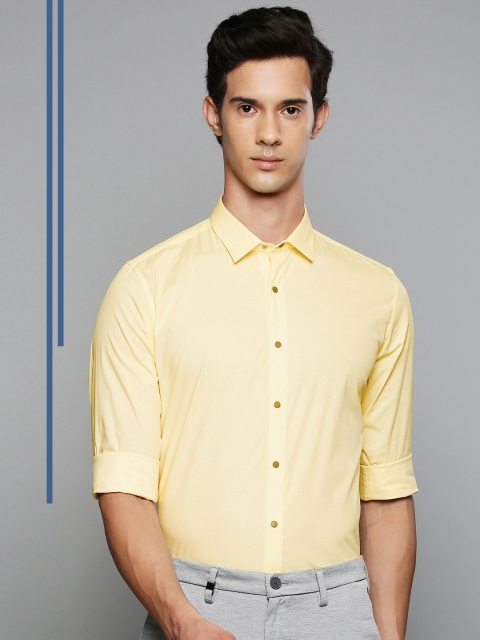 

Louis Philippe Ath.Work Men Yellow Super Slim Fit Printed Smart Casual Shirt