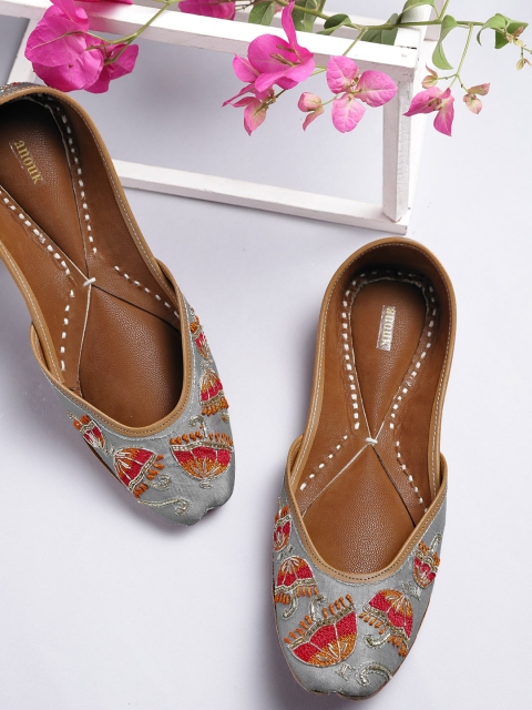 

Anouk Women Grey & Orange Embroidered Mojaris