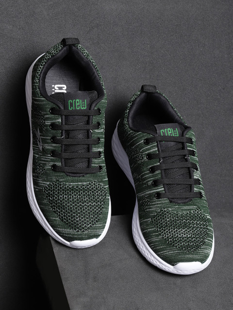 

Crew STREET Men Olive Green Running Shoes