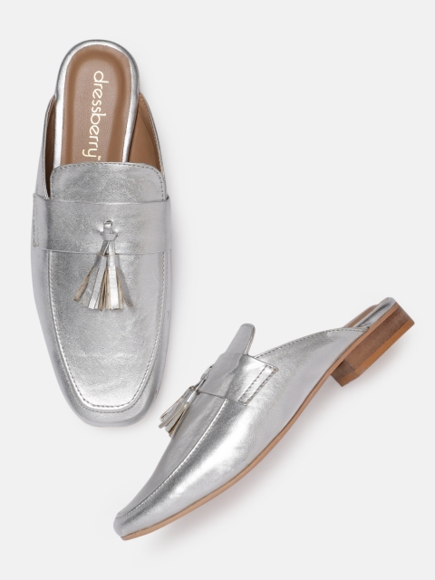 

DressBerry Women Silver-Toned Solid Mules