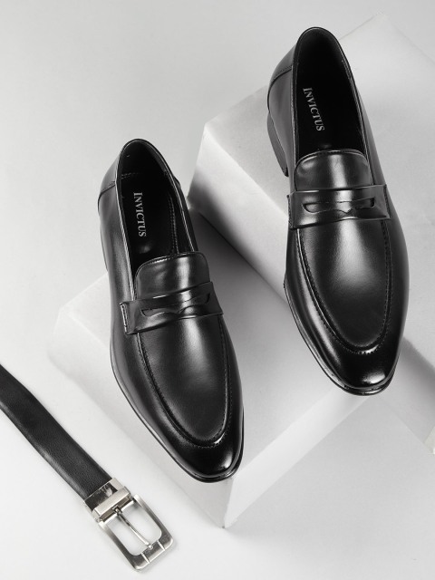 

INVICTUS Men Black Semiformal Slip-Ons