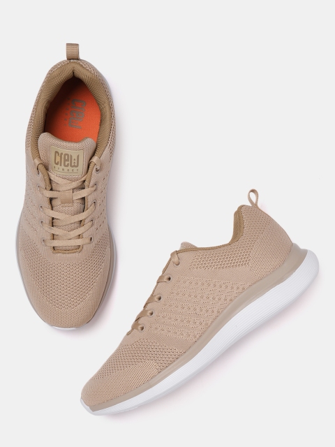 

Crew STREET Men Beige Running Shoes