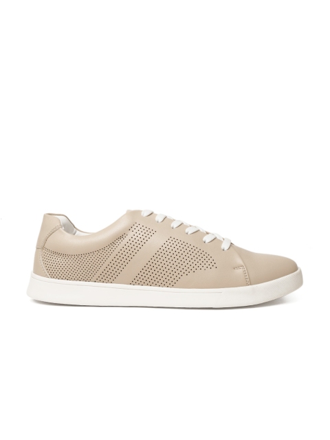 

ether Men Beige Solid Perforated Sneakers