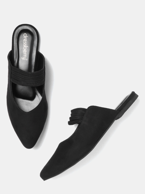 

DressBerry Women Black Solid Flats