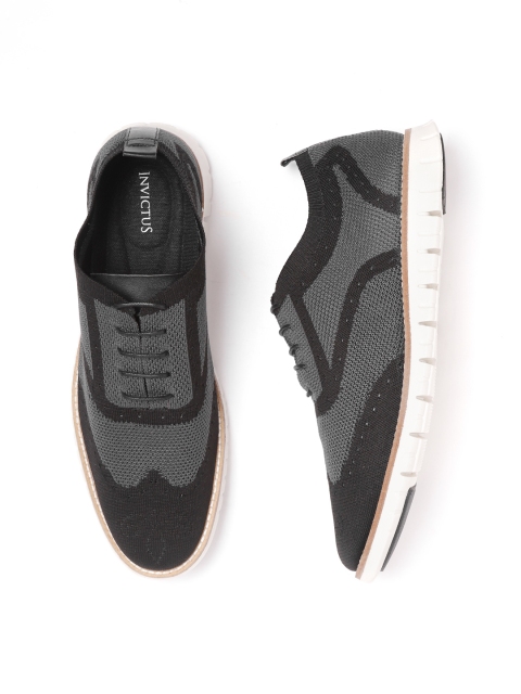 

INVICTUS Men Black & Charcoal Grey Colourblocked Sneakers
