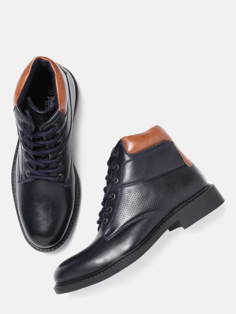 

Roadster Men Navy Blue Solid Mid-Top Flat Boots