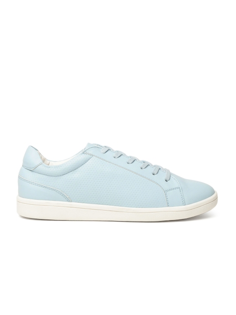 

ether Men Blue Solid Perforated Sneakers