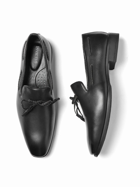 

INVICTUS Men Black Semiformal Slip-Ons